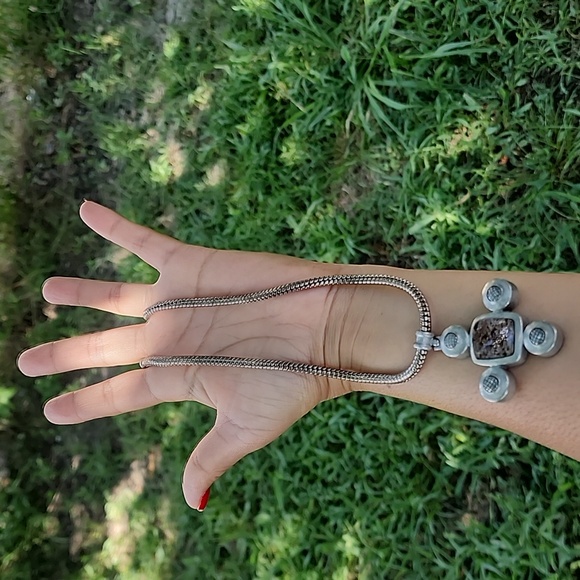 Ben-Amun Necklace & Pendant Used - Picture 7 of 13